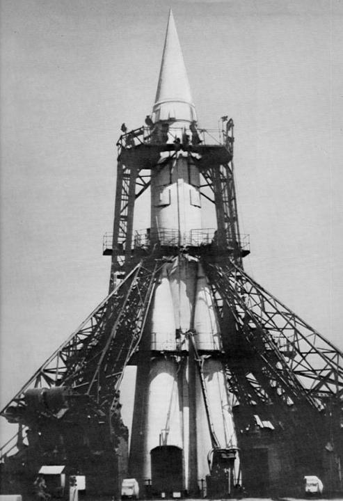 Межконтинентальная баллистическая ракета (МБР) Р-7. 