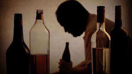 Эксперт опроверг данные о снижении на 80% потребления алкоголя в России